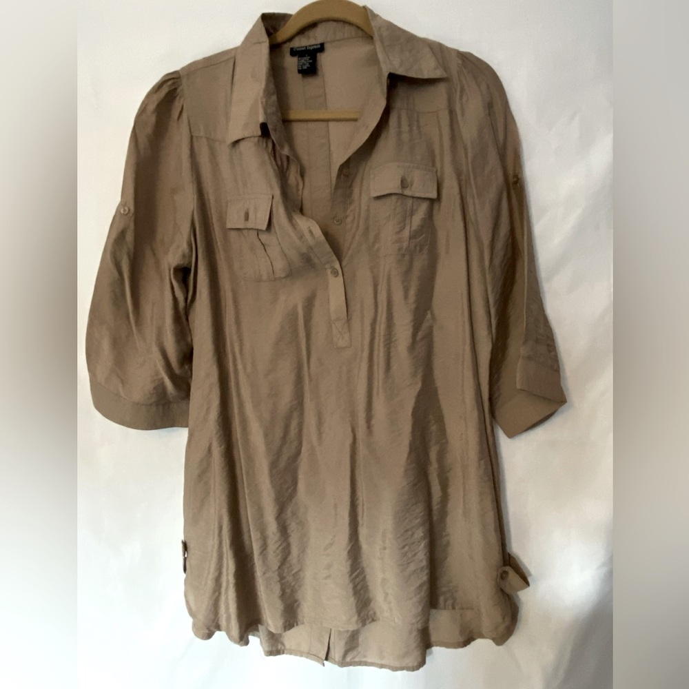 Cotton Express 3/4 sleeve button in back shirt